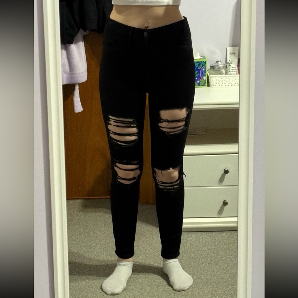 Hollister High-Rise Black Ripped Skinny Jeans